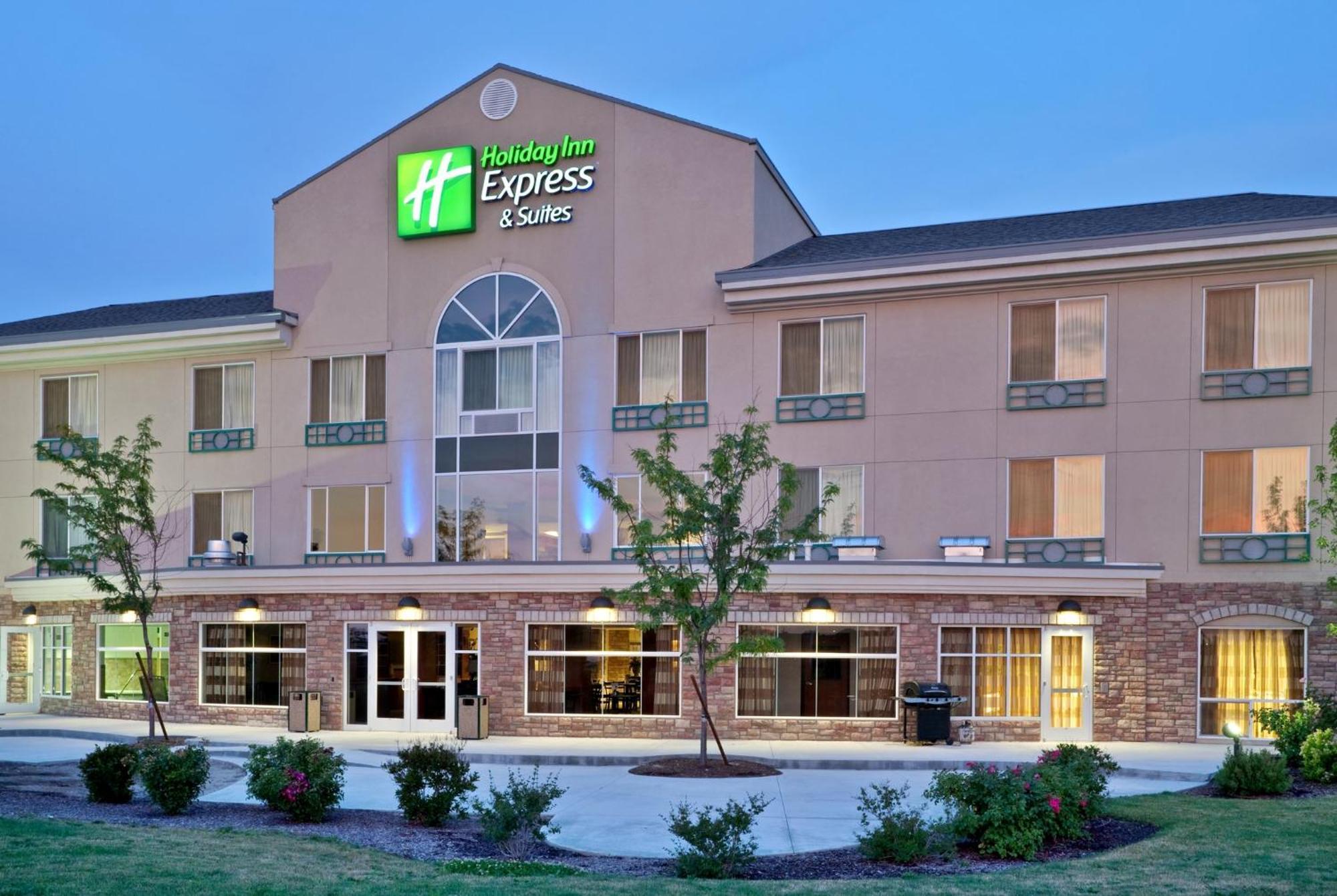 Holiday Inn Express & Suites Nampa - Idaho Center By Ihg Buitenkant foto