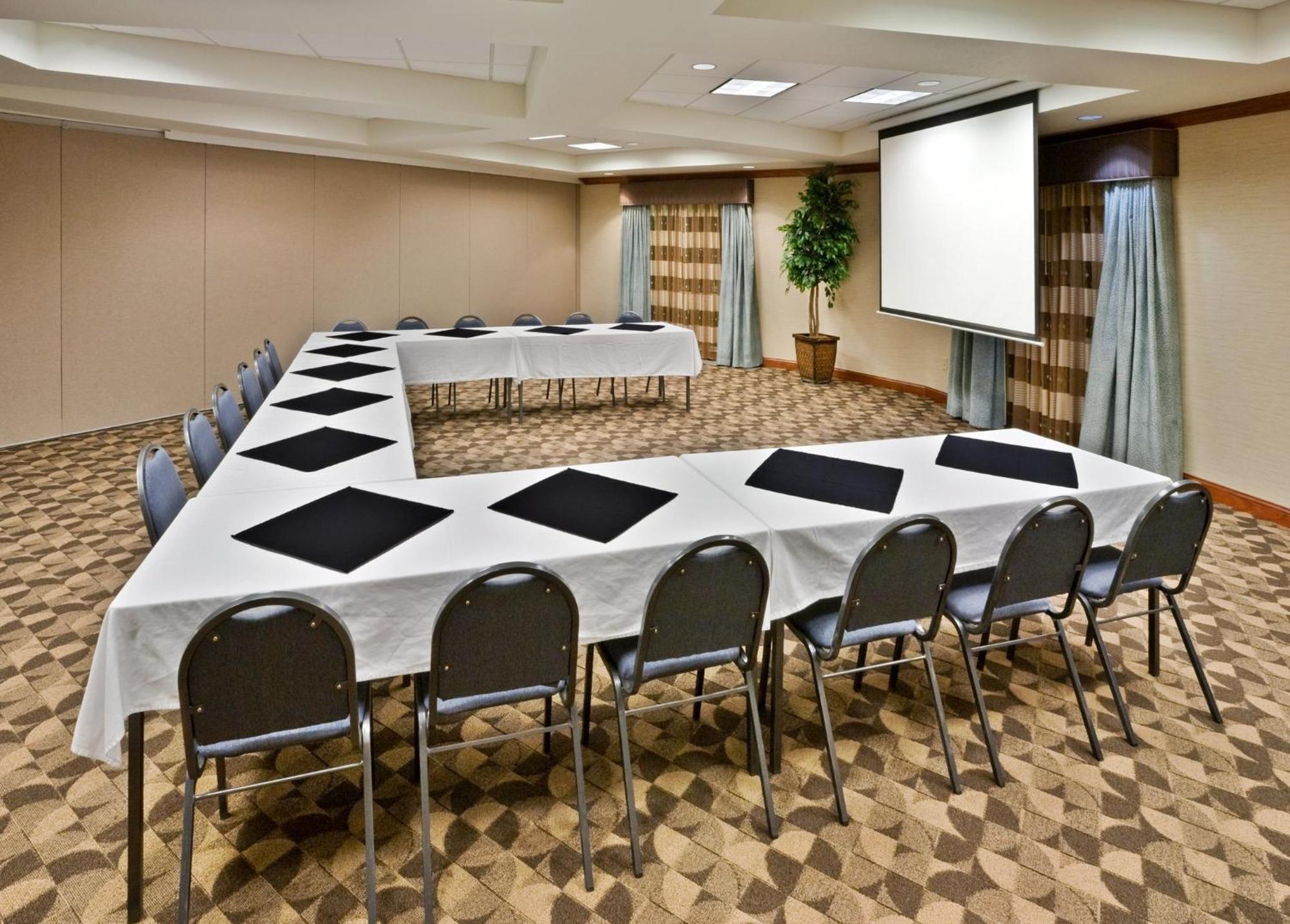 Holiday Inn Express & Suites Nampa - Idaho Center By Ihg Buitenkant foto