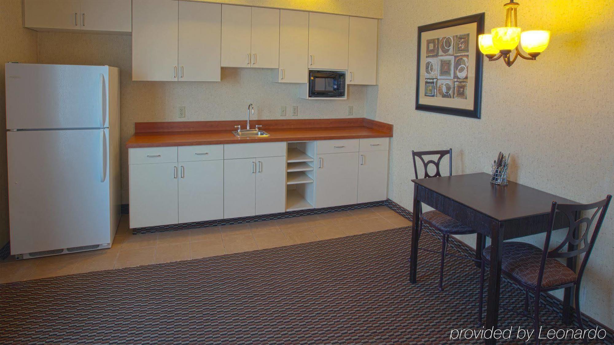 Holiday Inn Express & Suites Nampa - Idaho Center By Ihg Buitenkant foto
