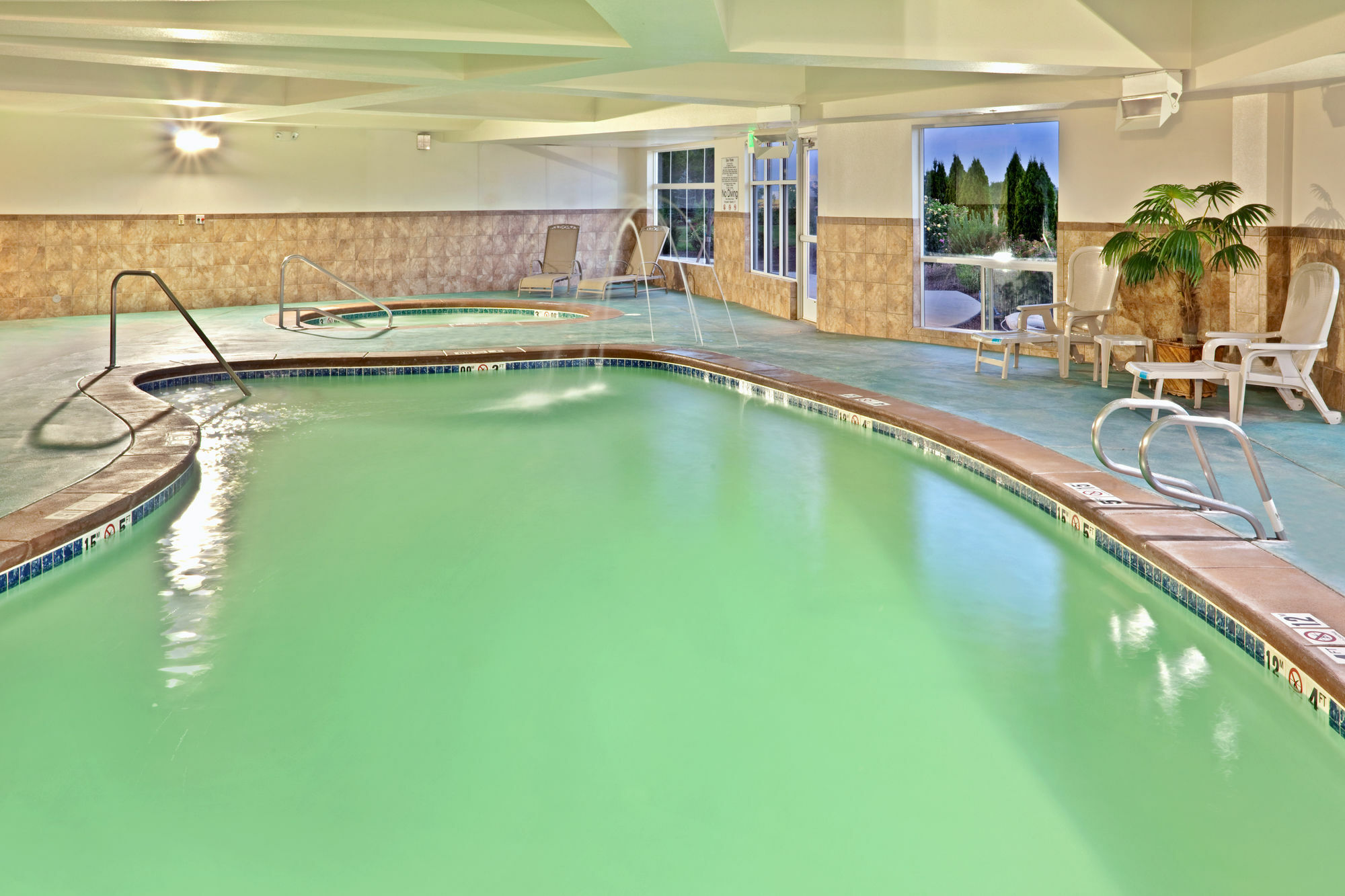 Holiday Inn Express & Suites Nampa - Idaho Center By Ihg Buitenkant foto